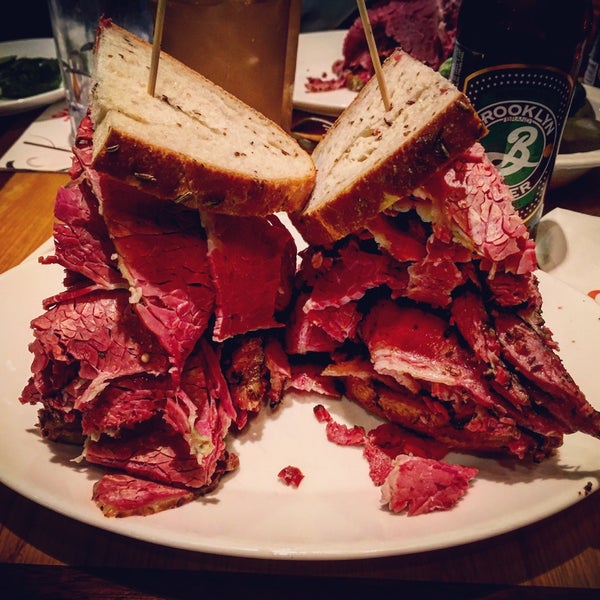 Photo taken at Carnegie Deli by Javier A. on 12/19/2016