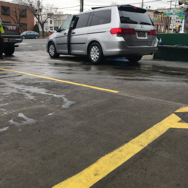 Silverpoint Car Care Center Car Wash in College Point