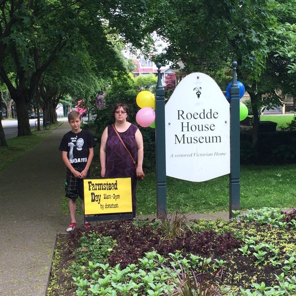 Photo taken at Roedde House Museum by Mrs. on 5/23/2015