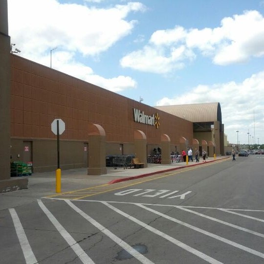 Walmart Supercenter Southwest Topeka 10 tips from 1498 visitors