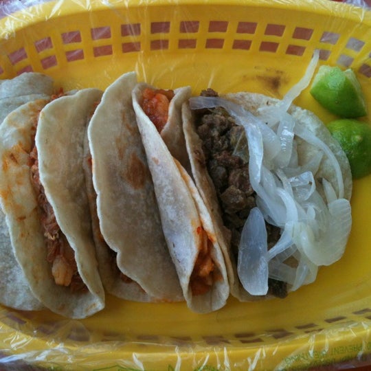 Tacos Villa de Santiago Local de tacos en Monterrey