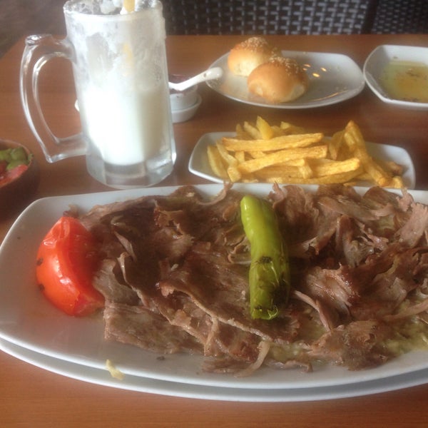 8/6/2015 tarihinde Emir G.ziyaretçi tarafından Konsept Steak &amp; Döner'de çekilen fotoğraf