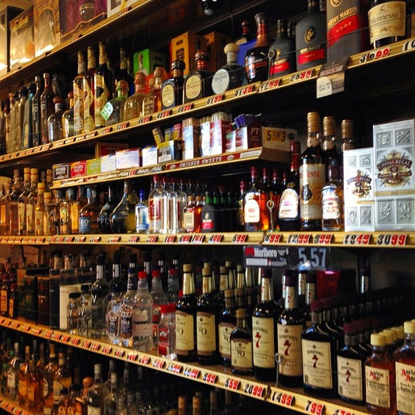 LP CorkNBottle 606 E Alisal St