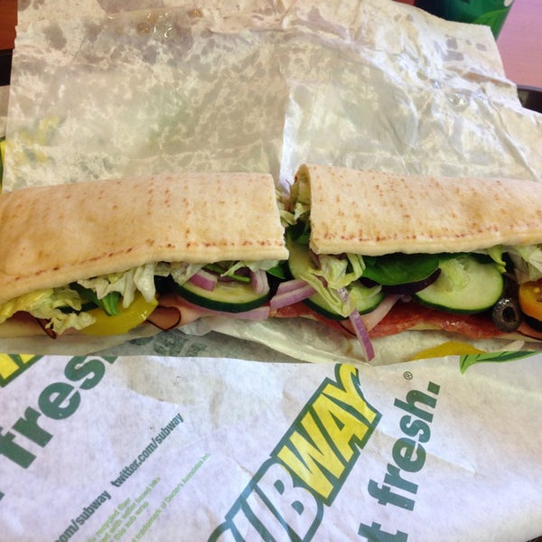Subway Italian Bmt Flatbread subway-italian-bmt-flatbread