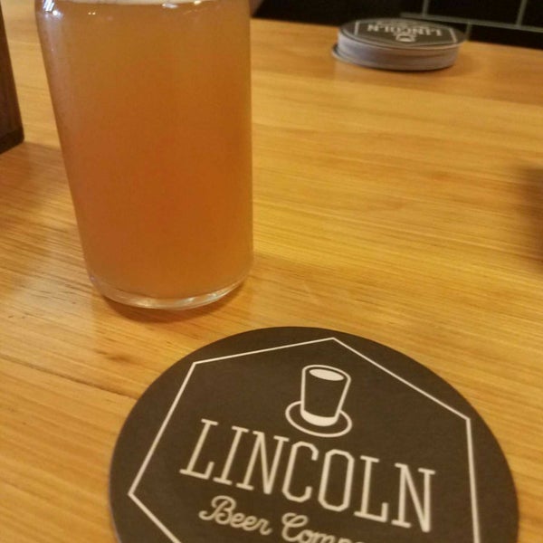 12/3/2017 tarihinde Joe C.ziyaretçi tarafından Lincoln Beer Company'de çekilen fotoğraf