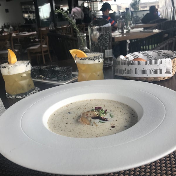 8/12/2018 tarihinde Suzie Y.ziyaretçi tarafından Restaurante Domingo Santo'de çekilen fotoğraf