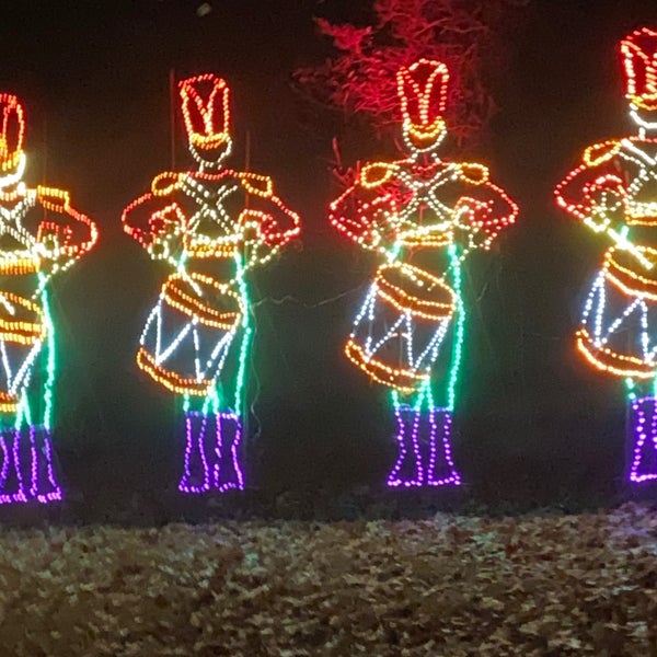 Callaway Gardens Christmas Village 2 tips