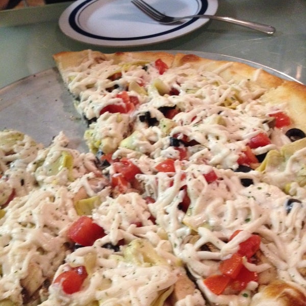 Photo taken at Pizza Pi by Rebecca B. on 1/9/2014