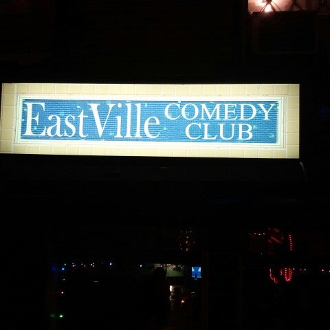 Das Foto wurde bei Eastville Comedy Club von Laurency W. am 2/17/2013 aufgenommen