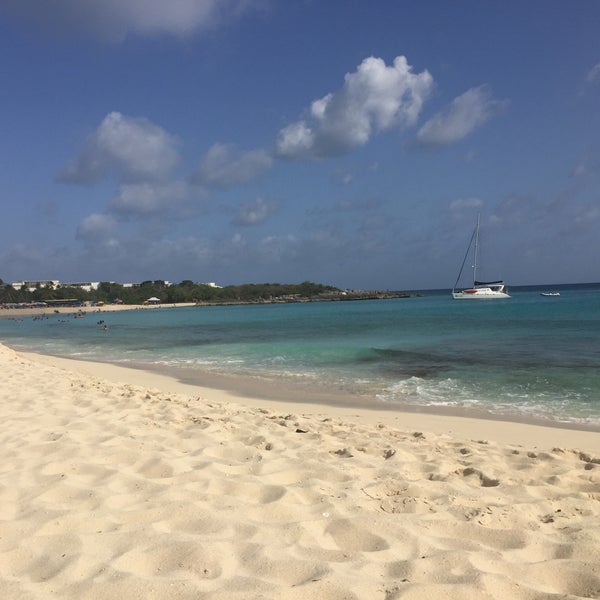 Cupecoy Beach сент Мартен