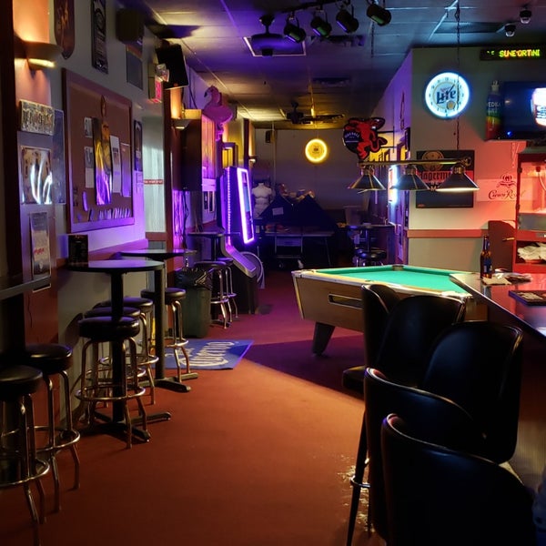 Right Corner Downtown Dayton 12 tavsiye