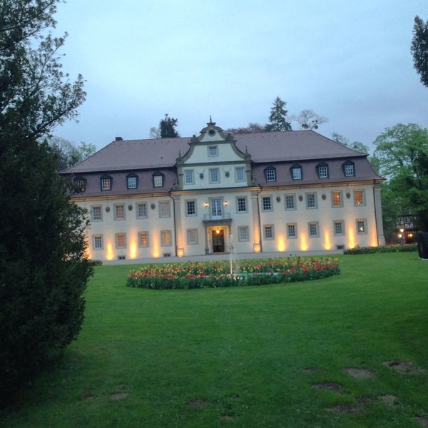 Foto tirada no(a) Wald &amp; Schlosshotel Friedrichsruhe por Andrea F. em 5/6/2013