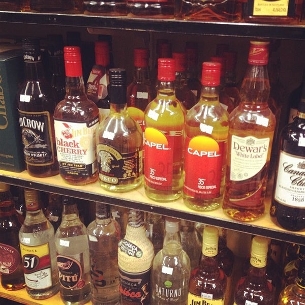 The Wigs Cellar Melbourne CBD 8 tips from 43 visitors