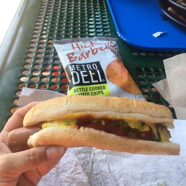 8/31/2019にSinem A.がPink&#39;s Hot Dogsで撮った写真