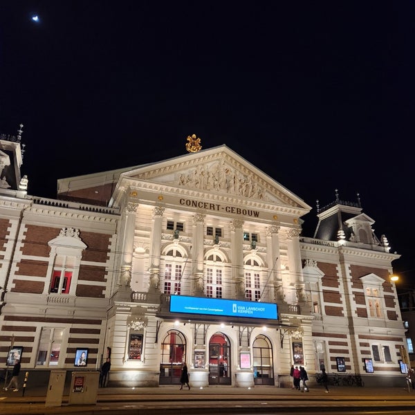 Foto tirada no(a) Het Concertgebouw por Ivo W. em 2/25/2023