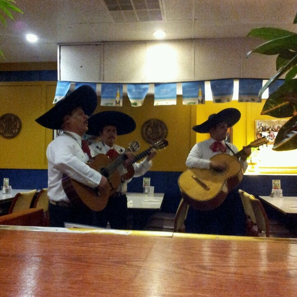 Photo taken at Jalisco&#39;s Mexican Restaurant by Daniel K. on 3/16/2013