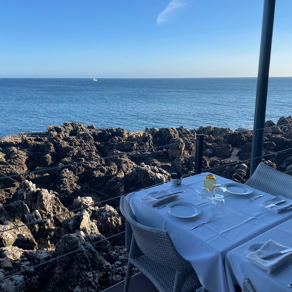 Furnas do Guincho Portuguese Restaurant in Cascais