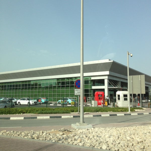 Foto scattata a Doha International Airport (DOH) مطار الدوحة الدولي da A+ B. il 4/15/2013