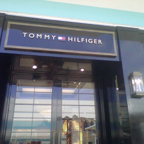 Tommy Hilfiger - San Miguel, Lima