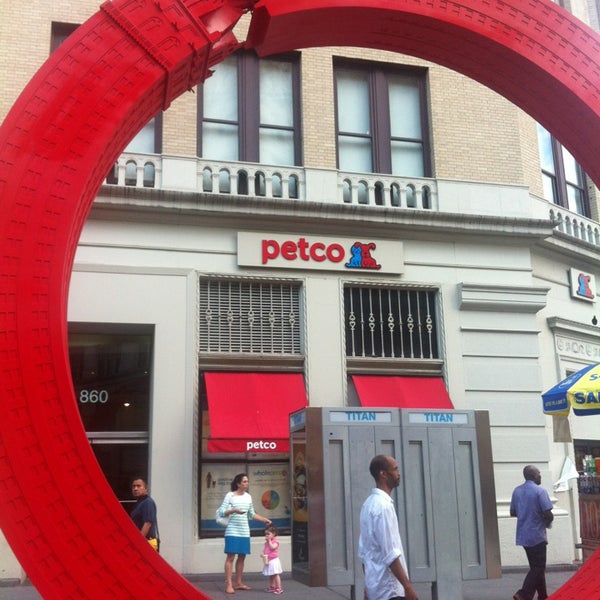 Does Petco Have Dogs For Adoption