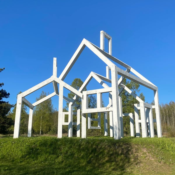 Призрачная деревня. Деревня арбузово мемориал. Деревня призрак невский пятачок. Призрачная деревня арбузово. Невский пятачок деревня.