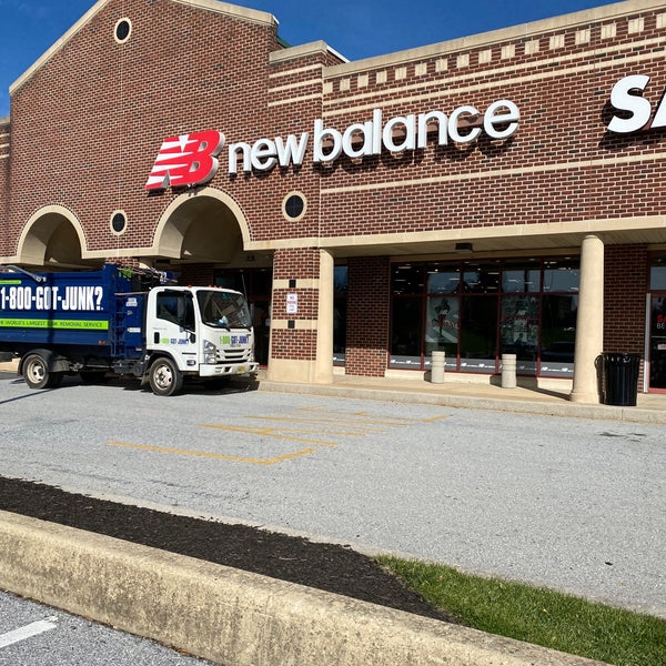 new balance store wilmington