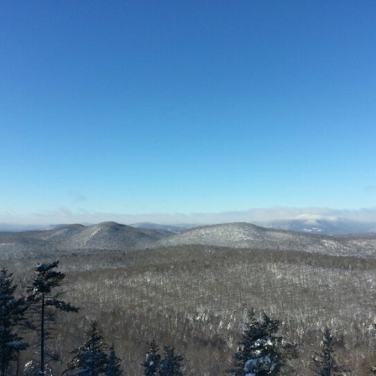 รูปภาพถ่ายที่ Oak Mountain โดย Kevin B. เมื่อ 12/31/2012