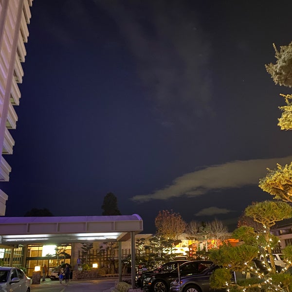 Foto diambil di Hotel Kabuki oleh Keith H. pada 1/21/2020