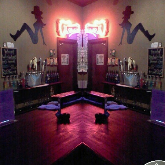 Wild Woody's Saloon Cocktail Bar in Clarksville