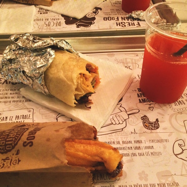 Foto tirada no(a) Burrito Madre por Srđan M. em 3/2/2015