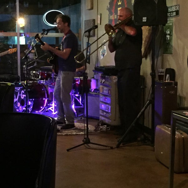 Photo taken at Copperheads Taphouse by Whit B. on 6/24/2017