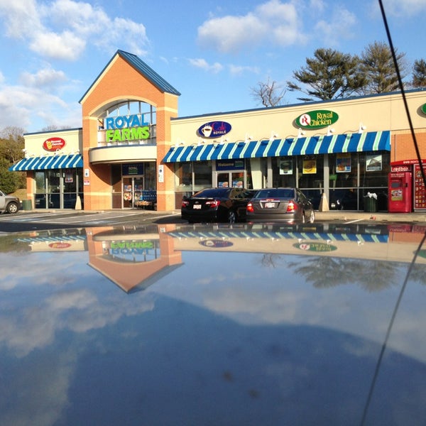 Royal Farms Convenience Store