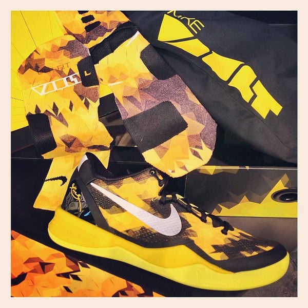 Photo taken at Nike Vault by @djskee on 12/21/2012