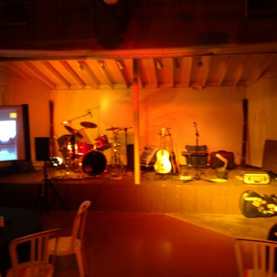 11/16/2012にJon Robert L.がCave Creek Smokehouse &amp; Pour House Patioで撮った写真