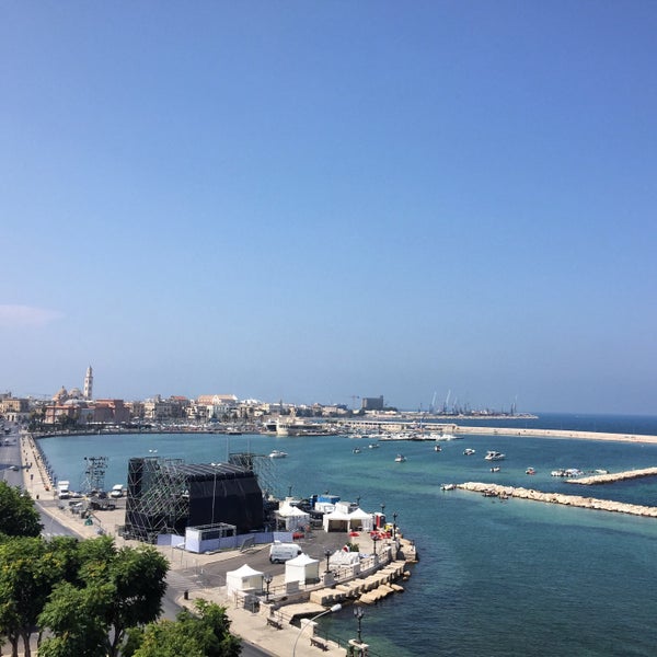 Photo taken at JR Hotels Grande Albergo delle Nazioni Bari by Тимур on 8/8/2015