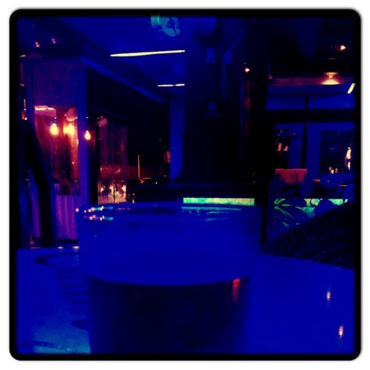 Foto tirada no(a) Azul Restaurante Lounge por Dani C. em 11/2/2012