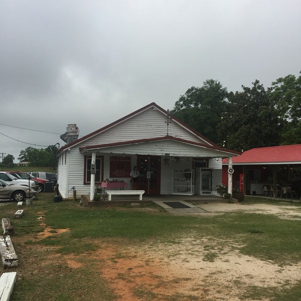 Grits and Groceries Belton, SC