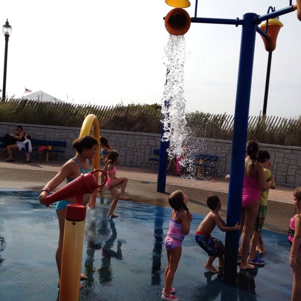 TOBAY Spray Park Jones Beach Island Massapequa, NY