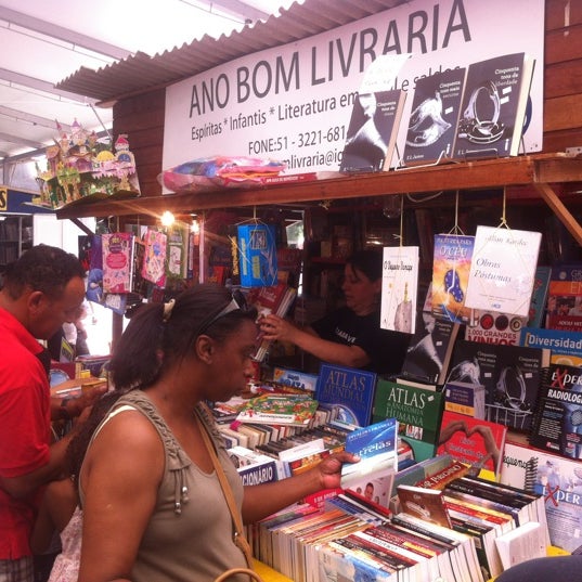 รูปภาพถ่ายที่ 58º Feira do Livro de Porto Alegre โดย André Luis S. เมื่อ 11/10/2012