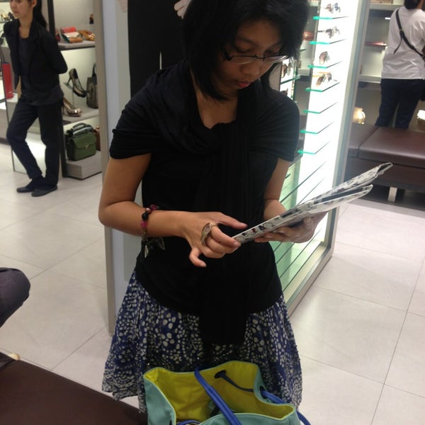 charles and keith pvj