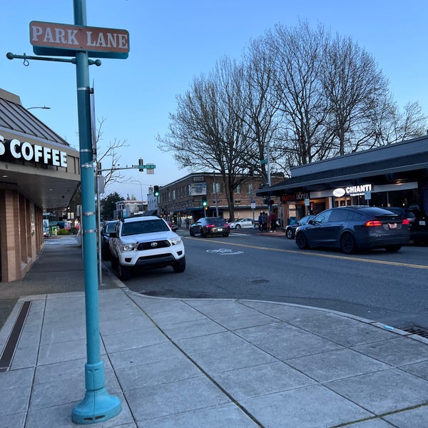 Downtown Kirkland Neighborhood in Kirkland
