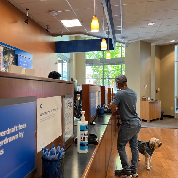 Chase Bank Kirkland'da Banka