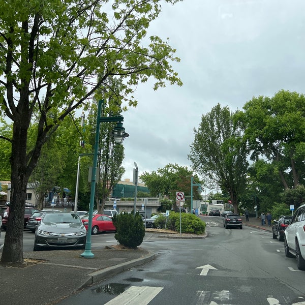Downtown Kirkland Waterfront Waterfront in Kirkland