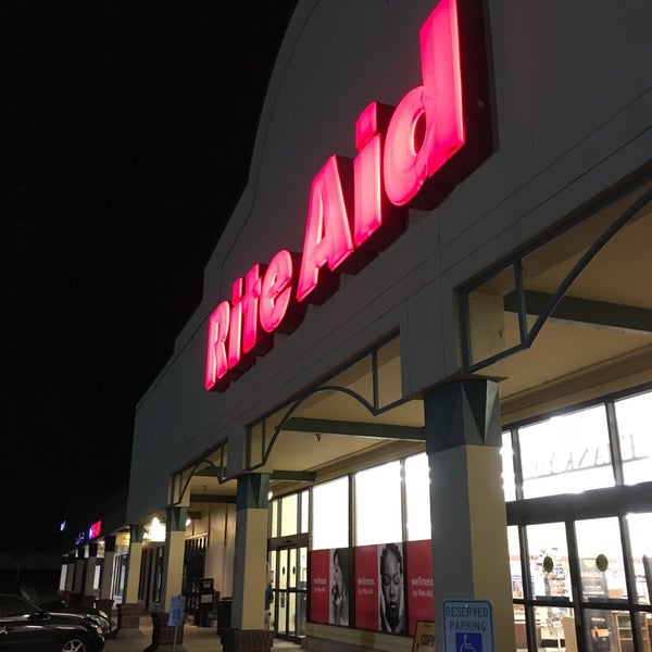 Rite Aid Downtown Redmond 3 tips from 384 visitors
