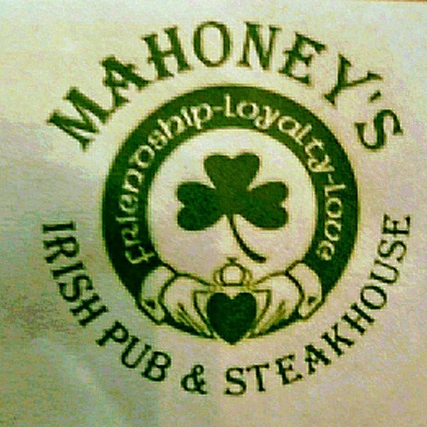 Foto tirada no(a) Mahoney&#39;s Irish Pub &amp; Steak House por Rob J. em 8/6/2020