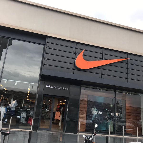 Nike оригинал купить outlet nike. Nike Factory Antalya. Анталия найк фактори стор. Nike Factory Store Antalya. Nike Outlet Antalya.
