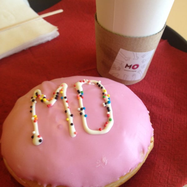 Снимок сделан в MO Donuts &amp; Coffee пользователем Yulia K. 1/11/2013