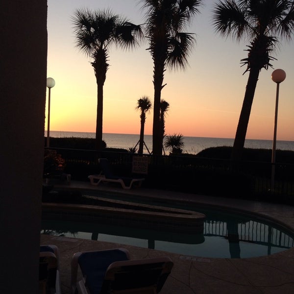 10/3/2013 tarihinde Grahamziyaretçi tarafından Grande Shores Ocean Resort'de çekilen fotoğraf