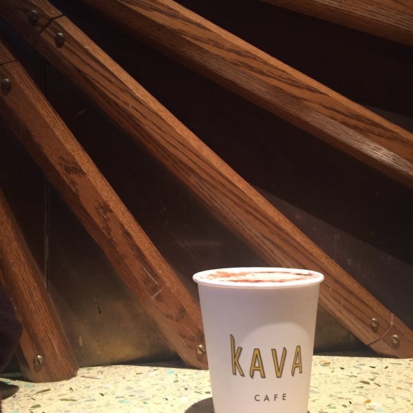 12/28/2016 tarihinde Mimi K.ziyaretçi tarafından Kava Cafe'de çekilen fotoğraf