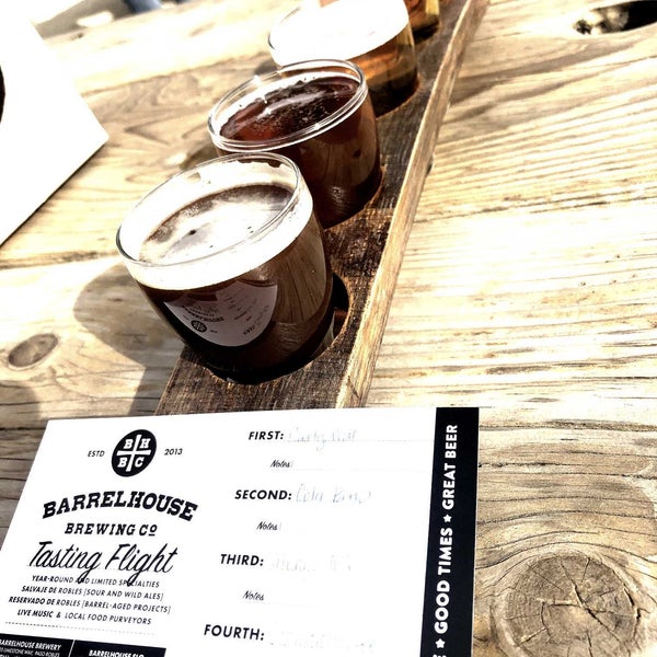 Photo taken at BarrelHouse Brewing Co. - Brewery and Beer Gardens by Jessica on 12/2/2021